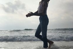 Maja Sablewska szaleje na plaży w Lizbonie. Wyglądała jak miss mokrego podkoszulka