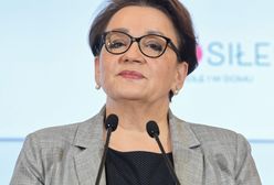 Żakowski: "Minister Zalewska wzięła zakładników. Dzieci to jej żywa tarcza" (Opinia)