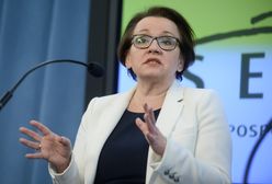 Anna Zalewska przeprosiła za parkowanie "na kopercie " w Sieradzu