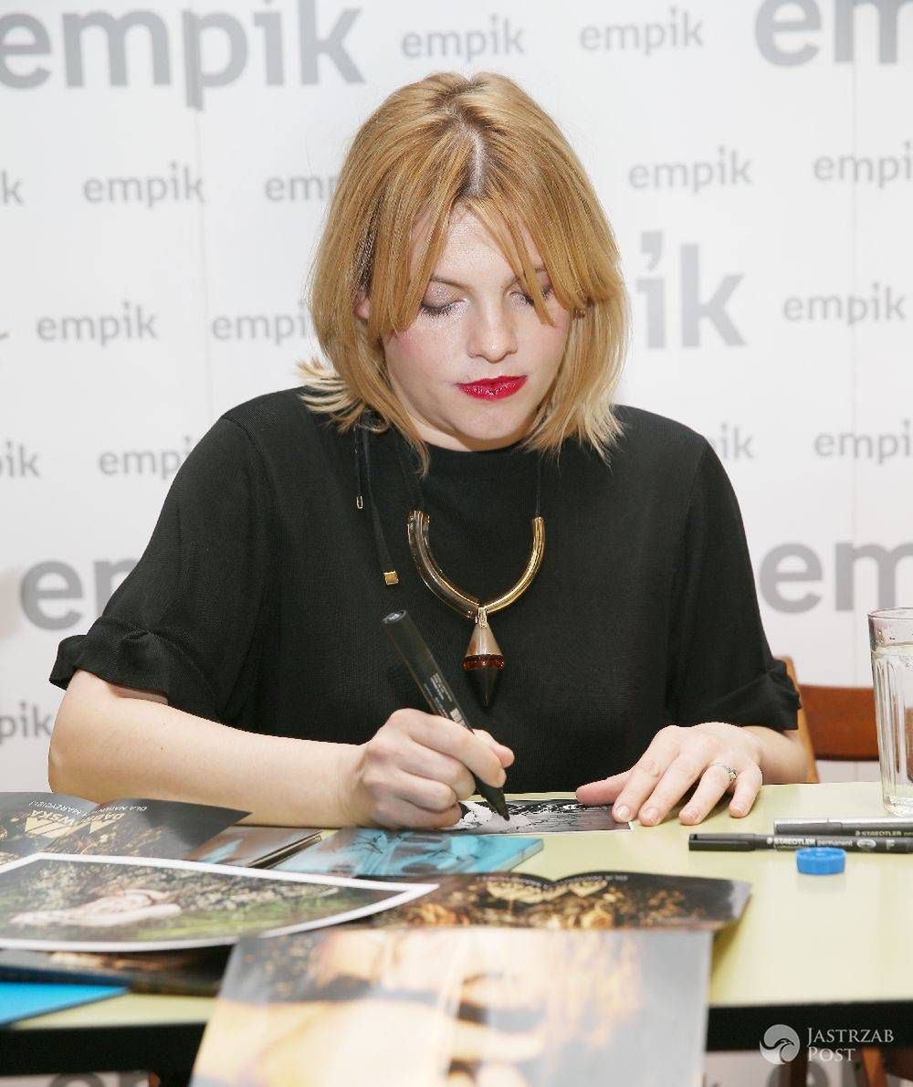 Ania Dąbrowska promuje płytę zdjęcia