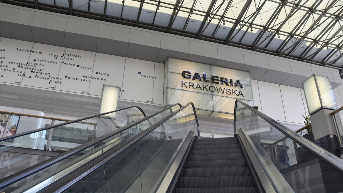 Pracownik sklepu w Galerii Krakowskiej zakażony koronawirusem.