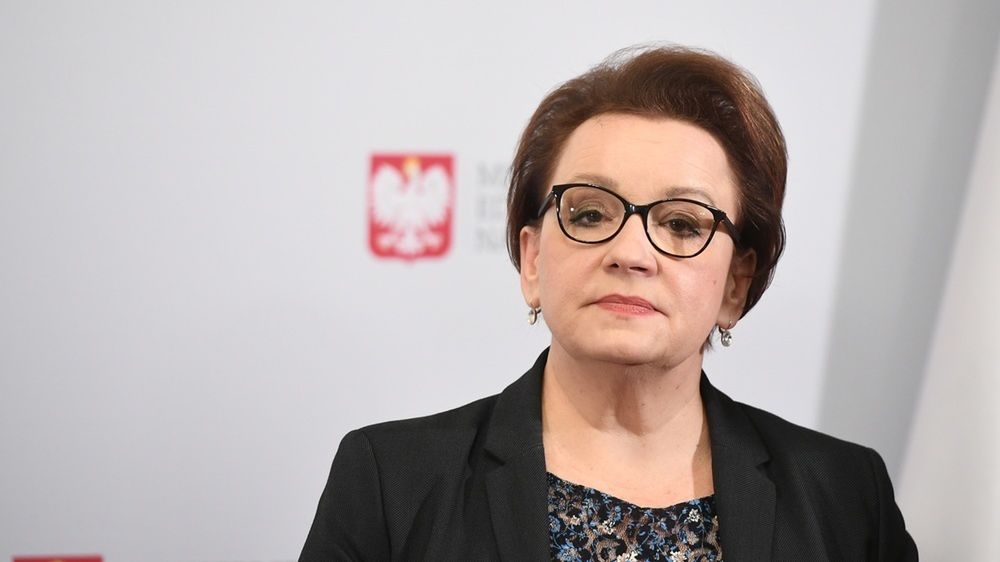 Minister Zalewska spotyka się w czwartek z nauczycielami