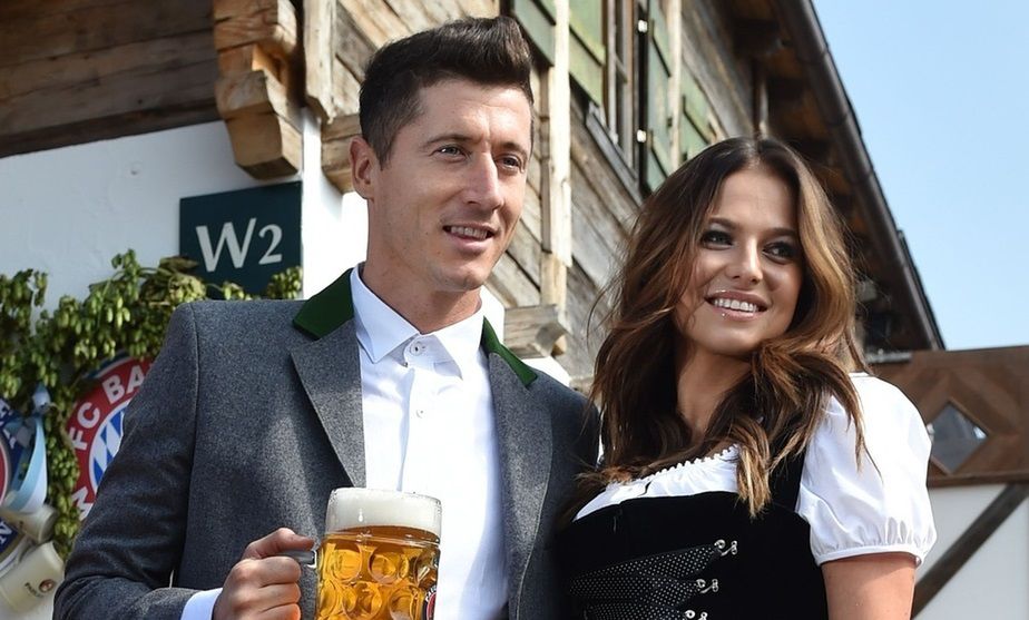 Anna i Robert Lewandowscy na Oktoberfest. Co za oryginalne stylizacje!