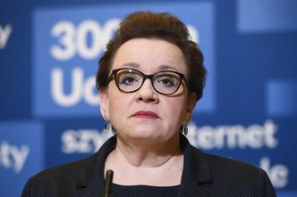 Strajk nauczycieli. Egzaminy odbędą się bez utrudnień? Minister Zalewska komentuje