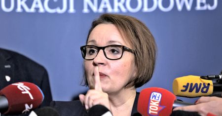 Nie przewidzieli tego w reformie edukacji. Dwa świadectwa ukończenia szkoły podstawowej