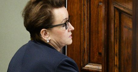 Nieoficjalnie: Trwa narada na Nowogrodzkiej. Z szefem "S", premierem i minister edukacji