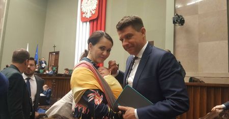 Nie zagłosowała za "Ratujmy Kobiety". A co my zrobiłybyśmy na jej miejscu?