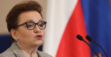 Reforma edukacji kosztowała miliony złotych. 12 miast zamierza pozwać MEN