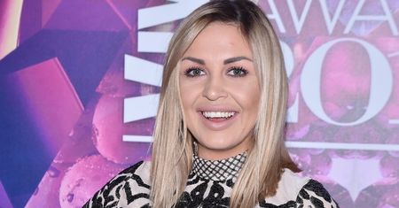 Julia Jaroszewska z programu "Projekt Lady" w sukni ślubnej. Odważna kreacja