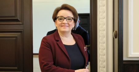 Protest nauczycieli. Liceum minister Zalewskiej dołącza do strajku