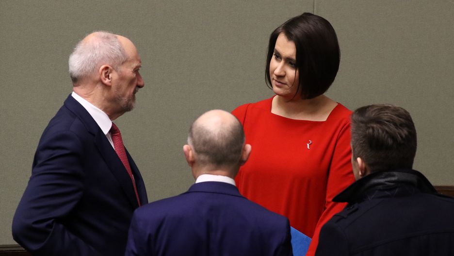 Siarkowska przeszła do PiS z klubu Ruchu Kukiz'15.