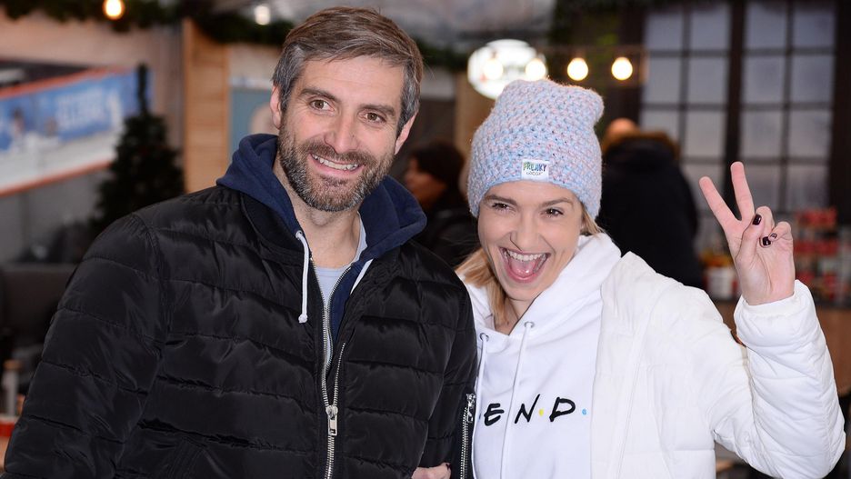 Joanna Koroniewska i Maciej Dowbor podczas akcji WF na zimowym narodowym