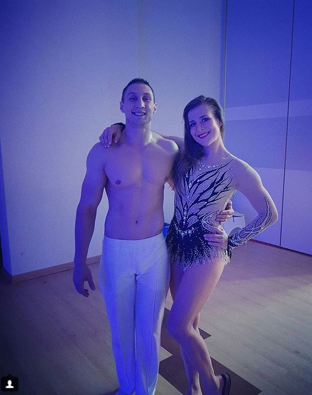 Finalistę "Mam Talent" wspiera żona. Znacie ją z telewizji