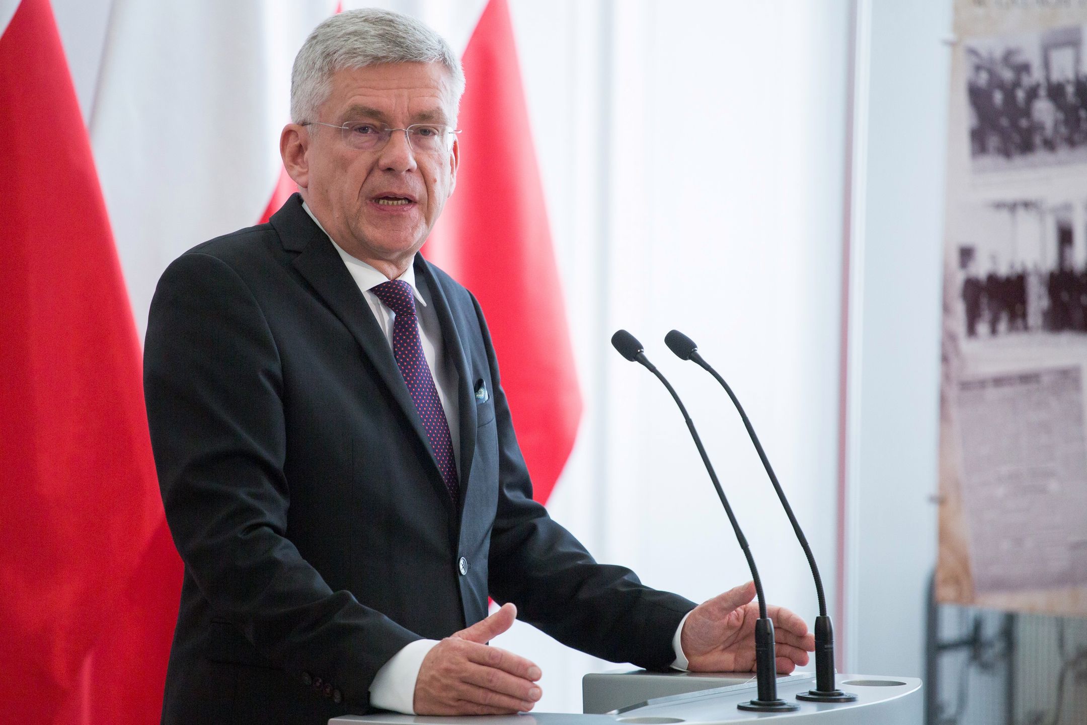 Marszałek Senatu donosi do prokuratury na znanego dziennikarza