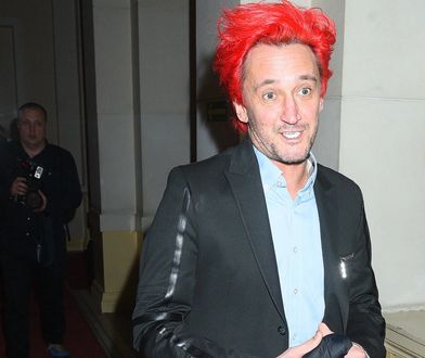 Michał Wiśniewski z tajemniczą brunetką u boku. Jest od niego młodsza o 19 lat