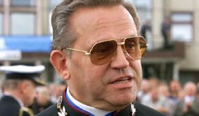 Watykan oficjalnie zwolnił ks. Jankowskiego