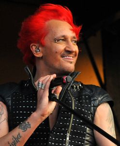 Dziś są gwiazdami, kiedyś liczyli każdy grosz. Gdzie pracowali nim stali się sławni?