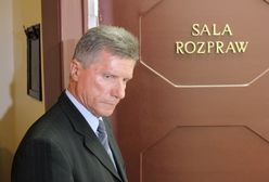 Oskarżony o gwałt Małkowski walczy o fotel prezydenta Olsztyna. "Do tej pory słyszę jego głos"