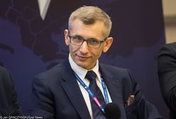 Prezes NIK zarabia 14 tysięcy miesięcznie. Chyba jednak znacznie więcej...