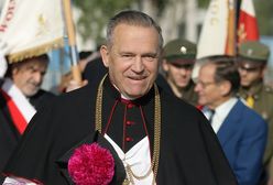 Kuria nie wyjaśni sprawy ks. Henryka Jankowskiego. Jego ofiara: "Poniżyli mnie"