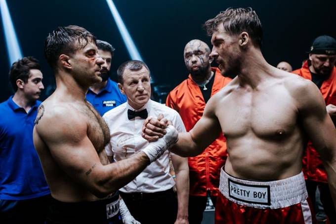 Stramowski kontra Roznerski w bokserskiej walce sezonu!  Zakończono zdjęcia do filmu "Fighter”