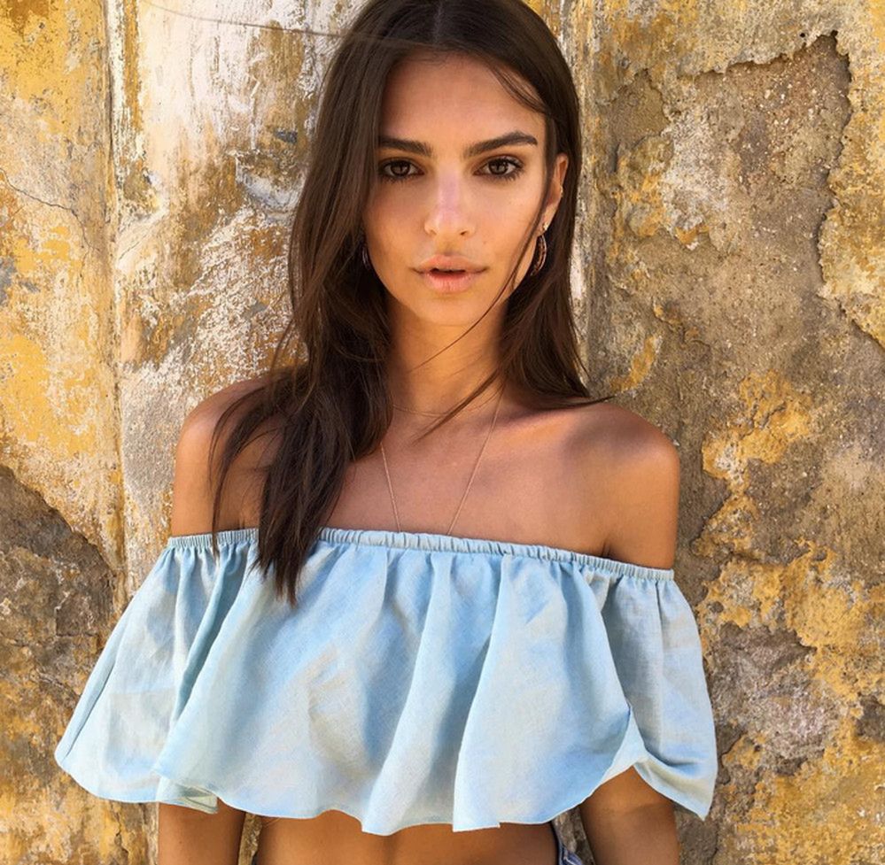 Emily Ratajkowski odpoczywa na Kubie