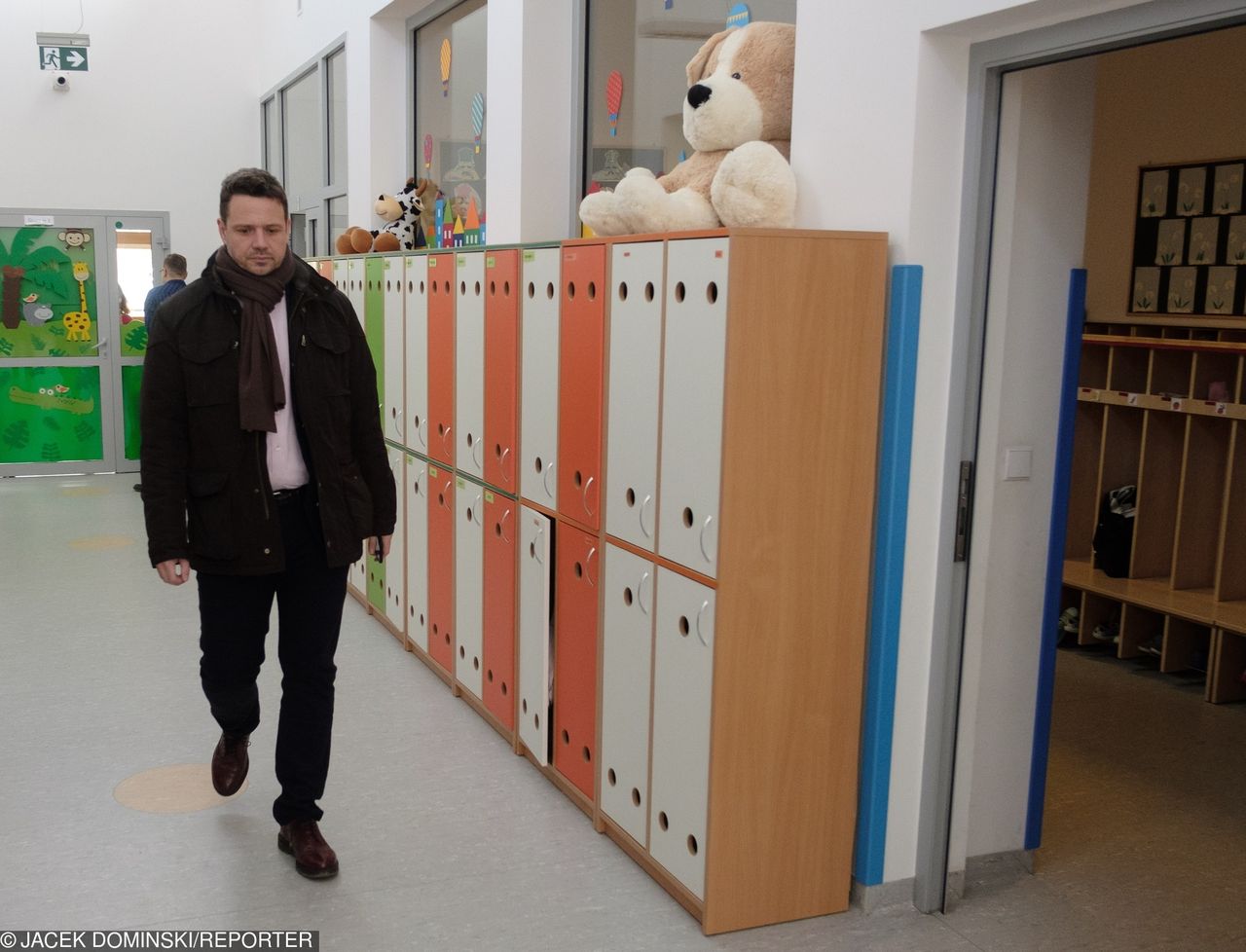 Karta LGBT+. Rafał Trzaskowski się tłumaczy 