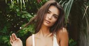 Emily Ratajkowski w białym bikini Solid & Striped