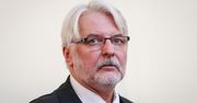 Witold Waszczykowski skarży się na "skandaliczne warunki lotu". Internauci nie współczują