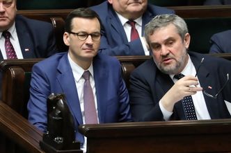 Akcyza na piwo. Premier ruga ministra rolnictwa: "może nie lubić piwa, ale akcyza nie wzrośnie"