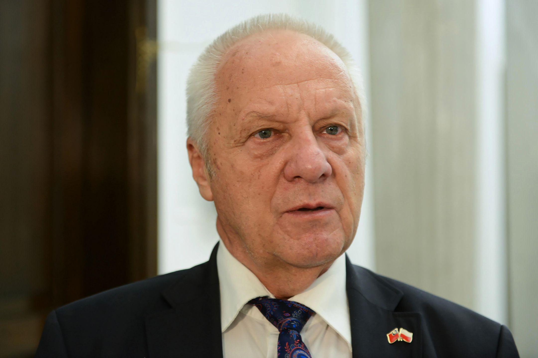 Stefan Niesiołowski odchodzi z polityki