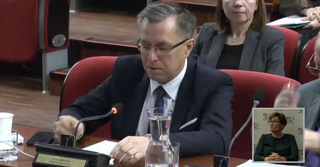Radni zmniejszyli dotację dla bibliotek i zagłosowali za likwidacją izby wytrzeźwień