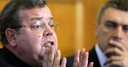 Prof. Aleksander Nalaskowski został zawieszony za felieton o LGBT. "Czuję się jak zbrodniarz"