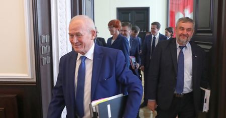 Ceny prądu. Sejmowa komisja przyjęła projekt nowelizacji zamrażającej ceny