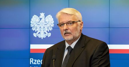 Witold Waszczykowski jak ognia unika pytania o dymisję. "Nobody’s perfect"