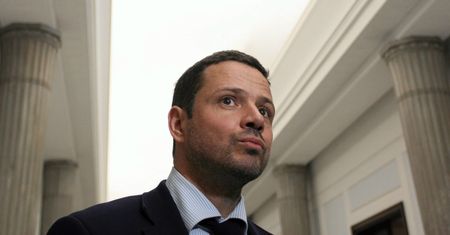 Rober Mazurek zaskakuje pytaniem o św. Mikołaja. Trzaskowski odpowiada, po mistrzowsku