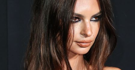 Emily Ratajkowski pokazała zdjęcie z mężem.  "Jesteśmy obrzydliwi, wiem, wiem"