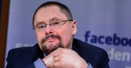 Terlikowski krytykuje zachowanie Petru i podważa jego wierność żonie