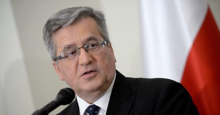Incydenty na Marszu Niepodległości. Komorowski: część PiS wylewa teraz krokodyle łzy