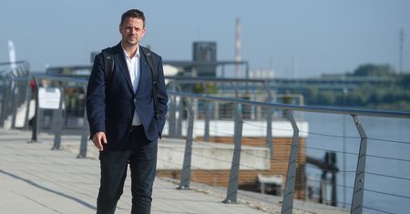 Ostra wymiana zdań w programie. Trzaskowski: widzi pan ten chaos edukacyjny? Nie? To jest coś nieprawdopodobnego