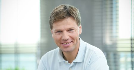 Wojciech Brzozowski wziął ślub. Pokazał film z uroczystości