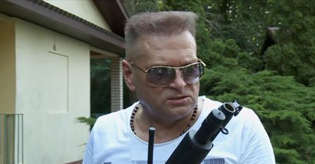 Krzysztof Rutkowski: Strzelba to konieczny wakacyjny ekwipunek