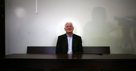 Członek Kolegium IPN o kontrmanifestantach z Krakowskiego Przedmieścia. "To postkomunistyczny motłoch"