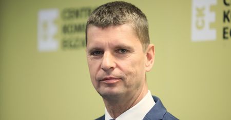 Ministerstwo edukacji: Mówienie, że w szkołach zabraknie miejsc, to histeria polityczna