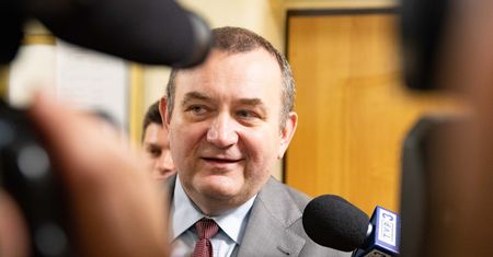 Gawłowski opowiada o więzieniu i tłumaczy, kim jest kajfus. "Nie ma tutaj mocarzy"