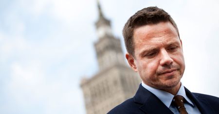 Koziński: "Parada Równości była bardzo efektowna. Może to kosztować opozycję wiele punktów w wyborach" (Opinia)