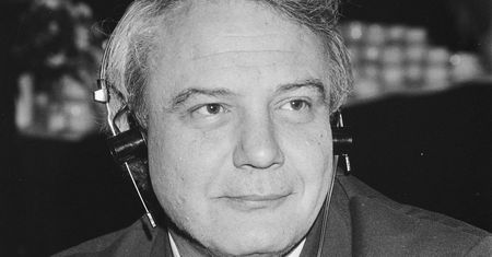 Wiktor Świetlik: "Samotny wilk Władimir Bukowski – niezłomny obrońca ludzkiej wolności" (Opinia)