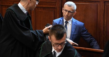 Ruszył proces prezesa NIK i byłego szefa PSL. Krzysztof Kwiatkowski i Jan Bury przed sądem