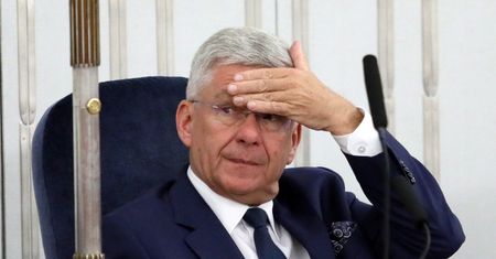 Hejt w ministerstwie. "Takie jest życie, ktoś popełnia niegodziwość"