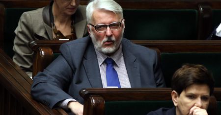 "Jest dym, jeszcze nic nie jest przesądzone" - tak  ministrowie walczą o przetrwanie rekonstrukcji